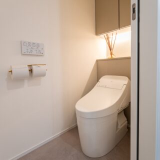 トイレ照明、これで見違える✨